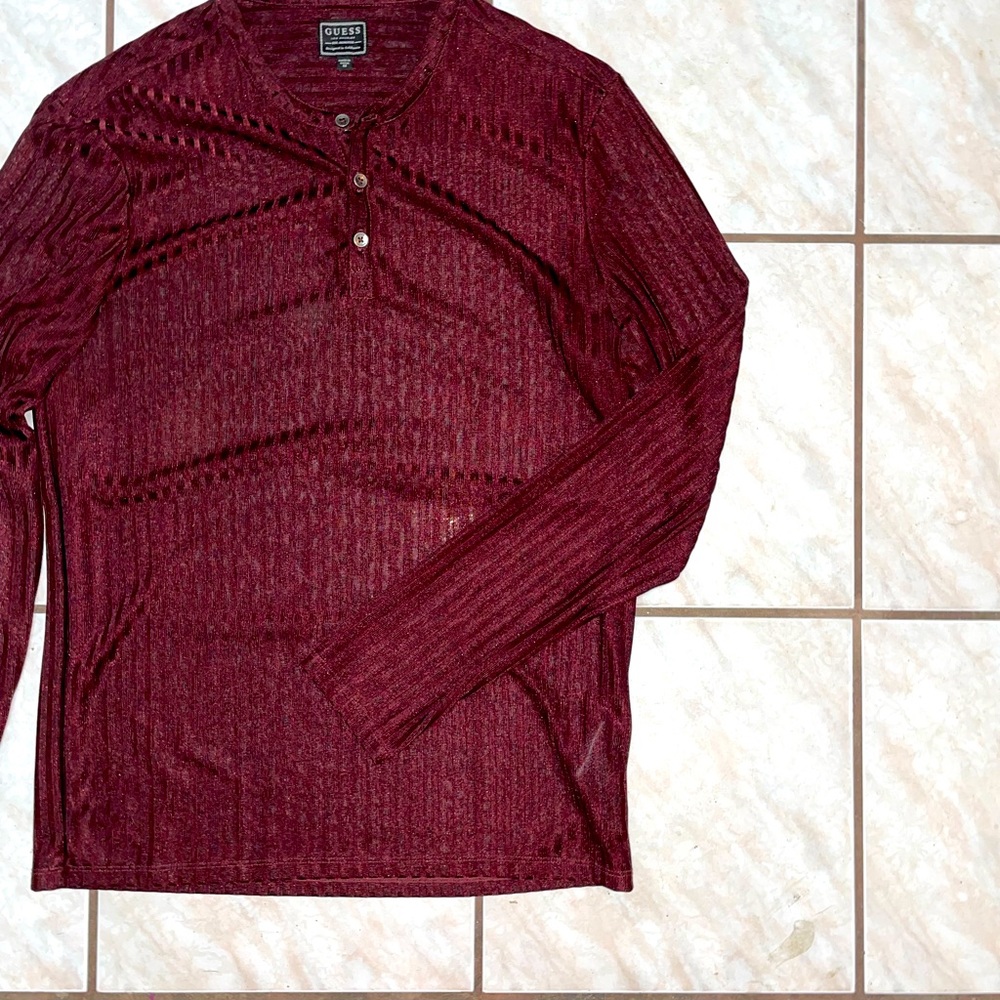 Guess Long-Sleeve Maroon Top